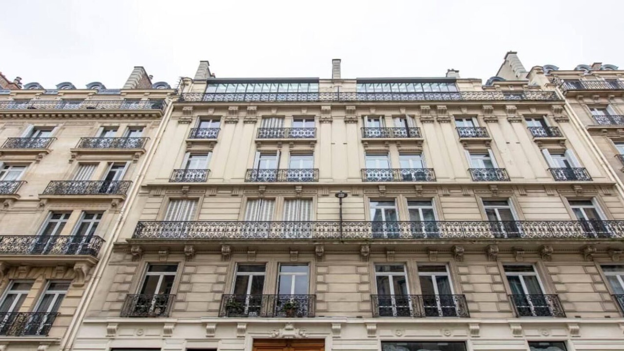Photo of Outdoor in Champs-Elysees
