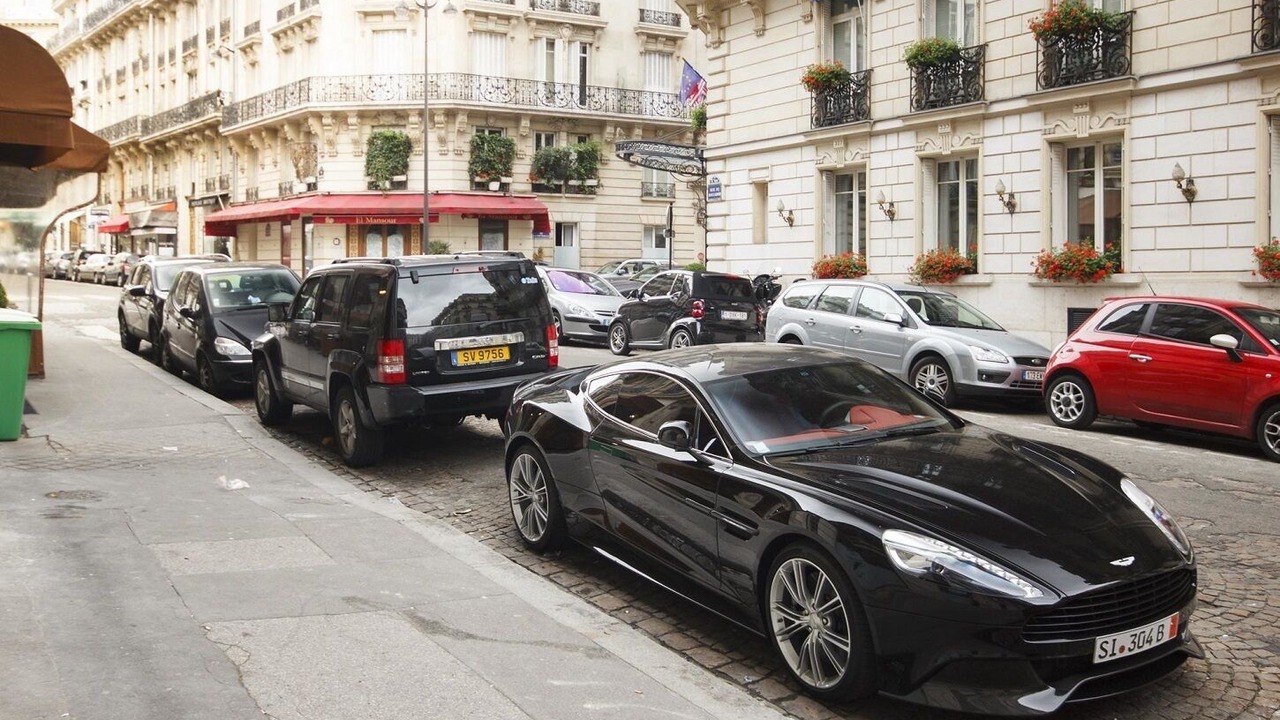 Photo of Outdoor in Champs-Elysees