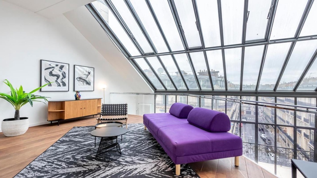 Photo of Livingroom in Champs-Elysees