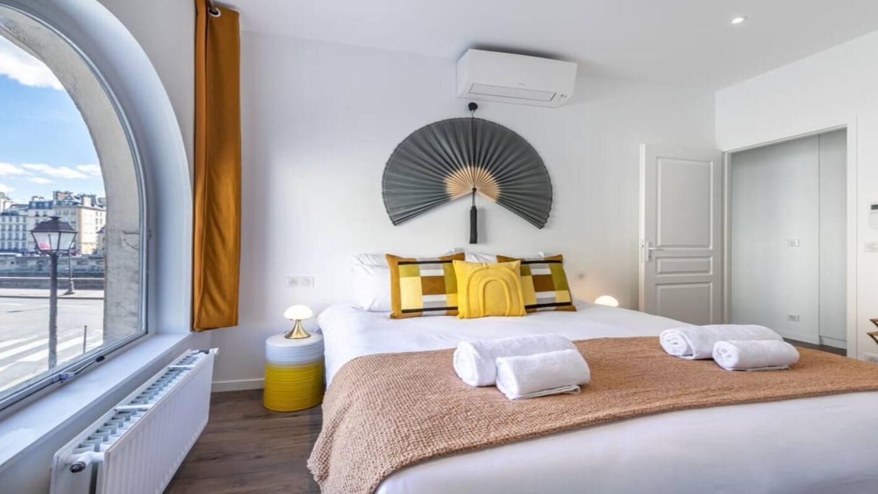 Photo of Bedroom in Paris City Center