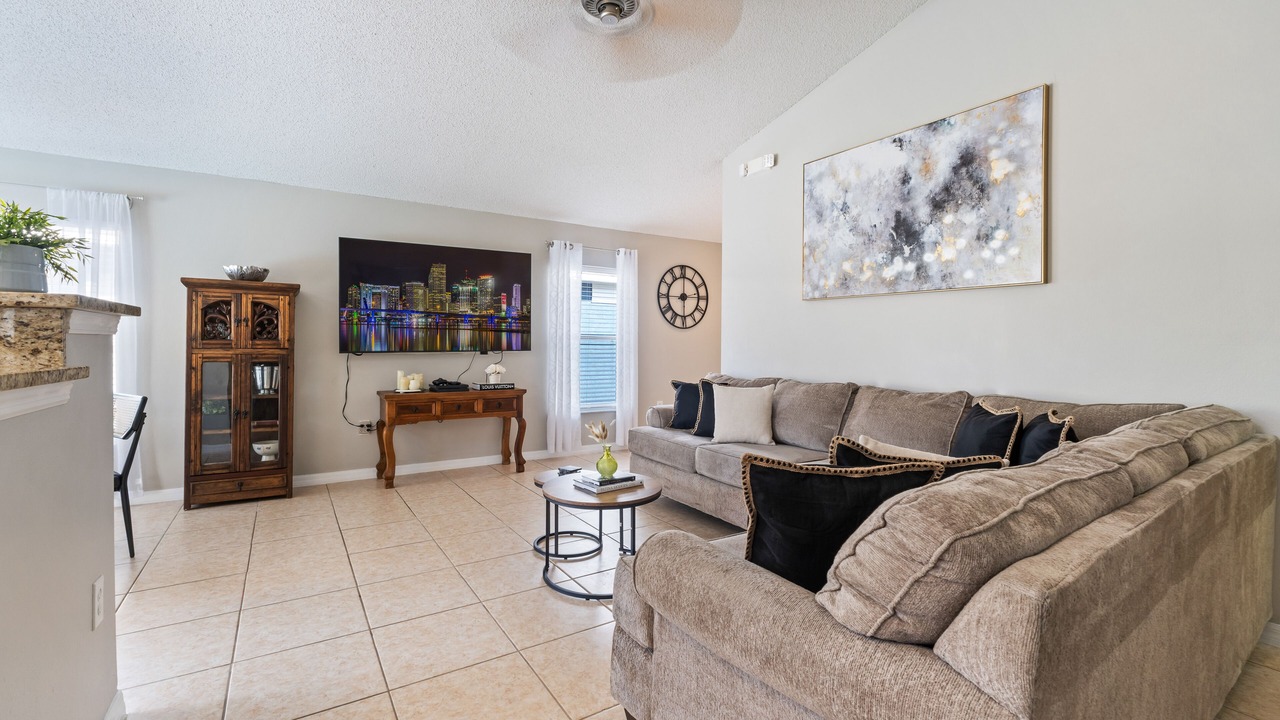 Photo of Livingroom in Haines City