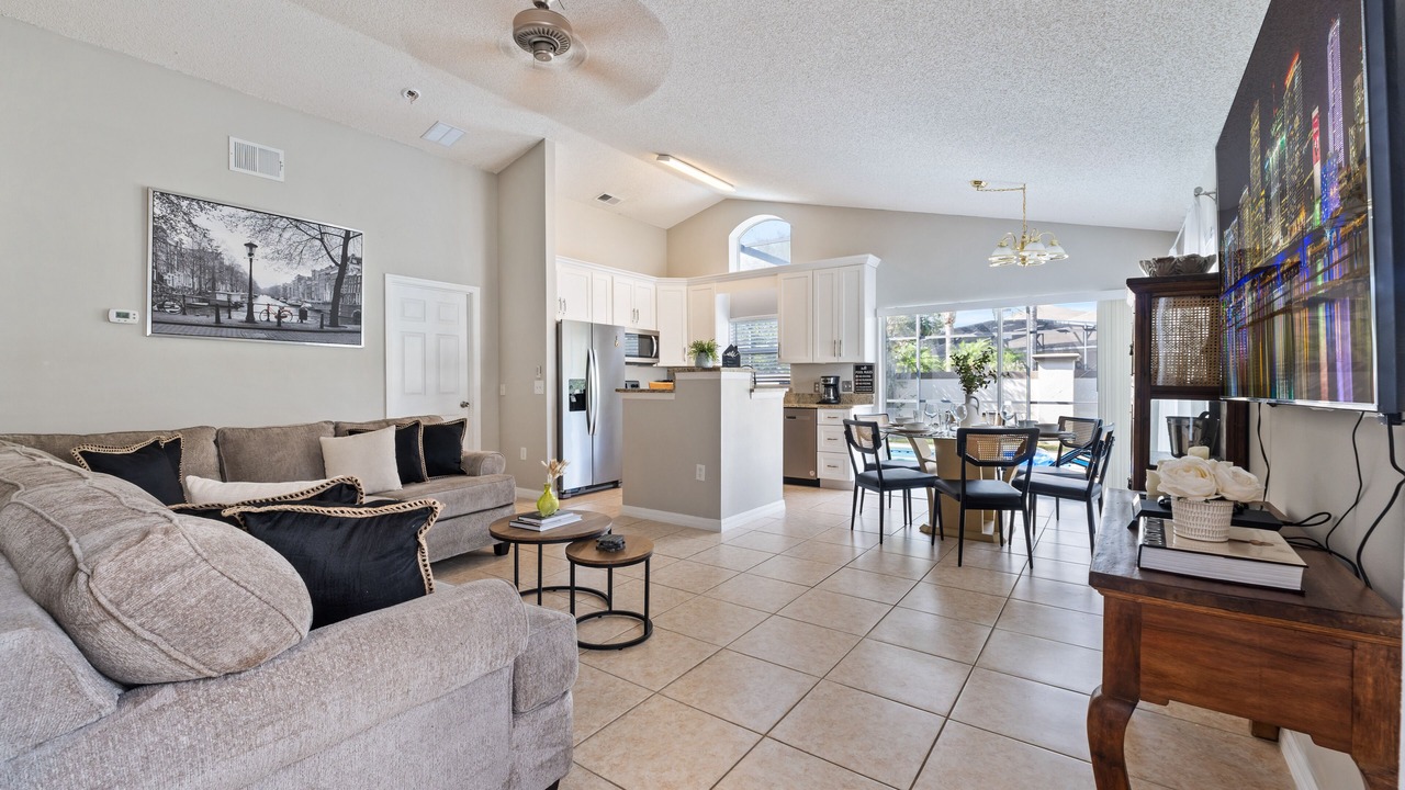Photo of Livingroom in Haines City