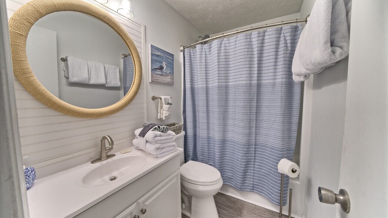 Photo of Bathroom in Riviera Beach