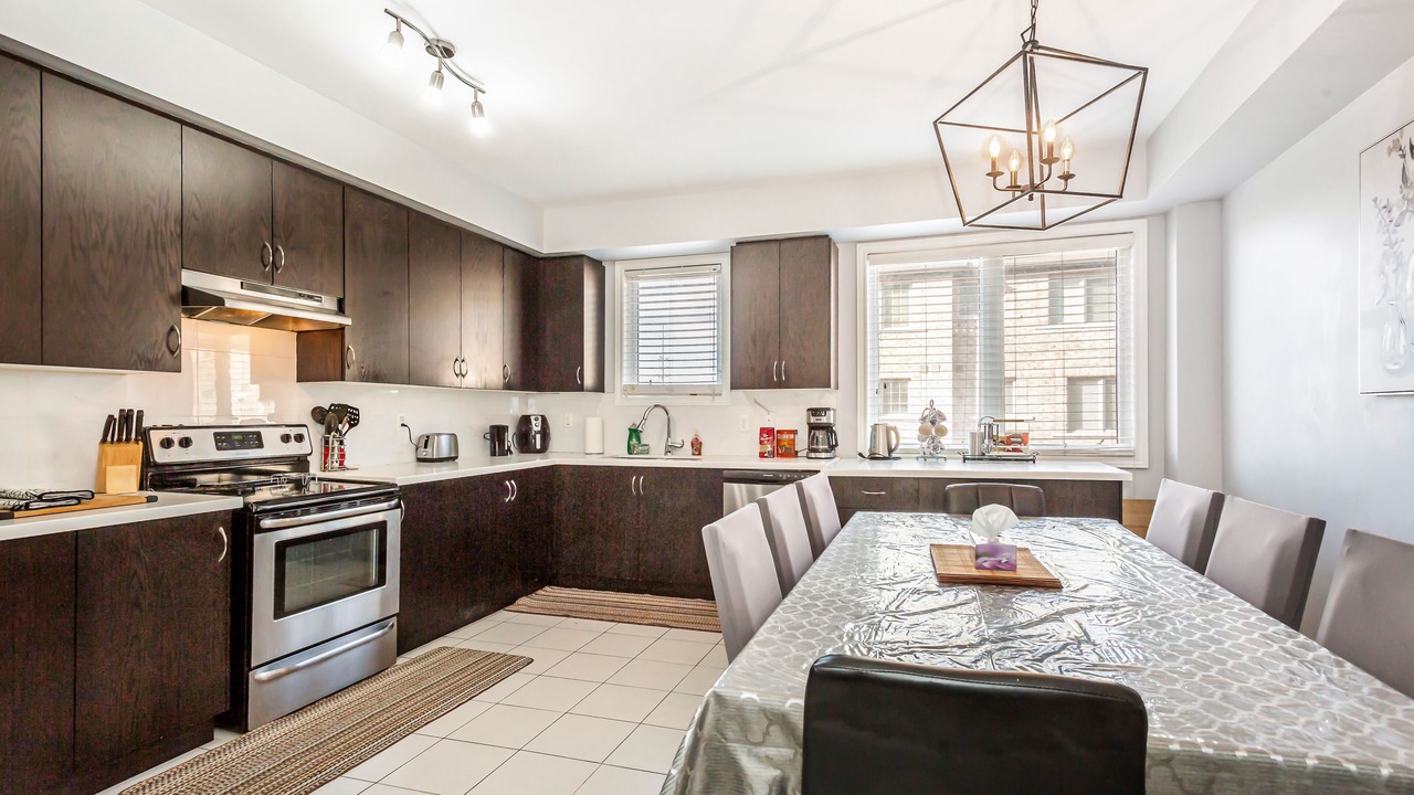 Photo of Kitchen in East Credit