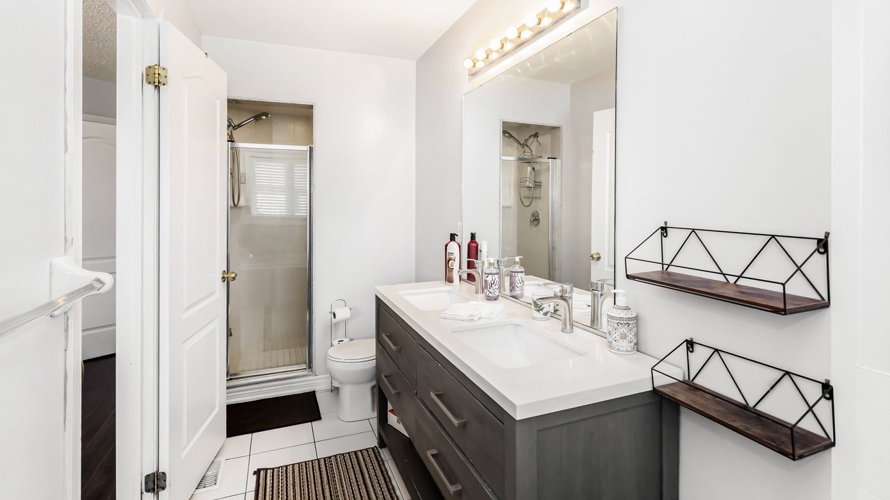 Photo of Bathroom in East Credit