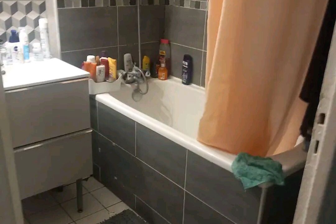 Photo of Bathroom in L'Hay-les-Roses