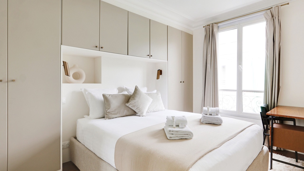 Photo of Bedroom in Notre-Dame-des-Champs