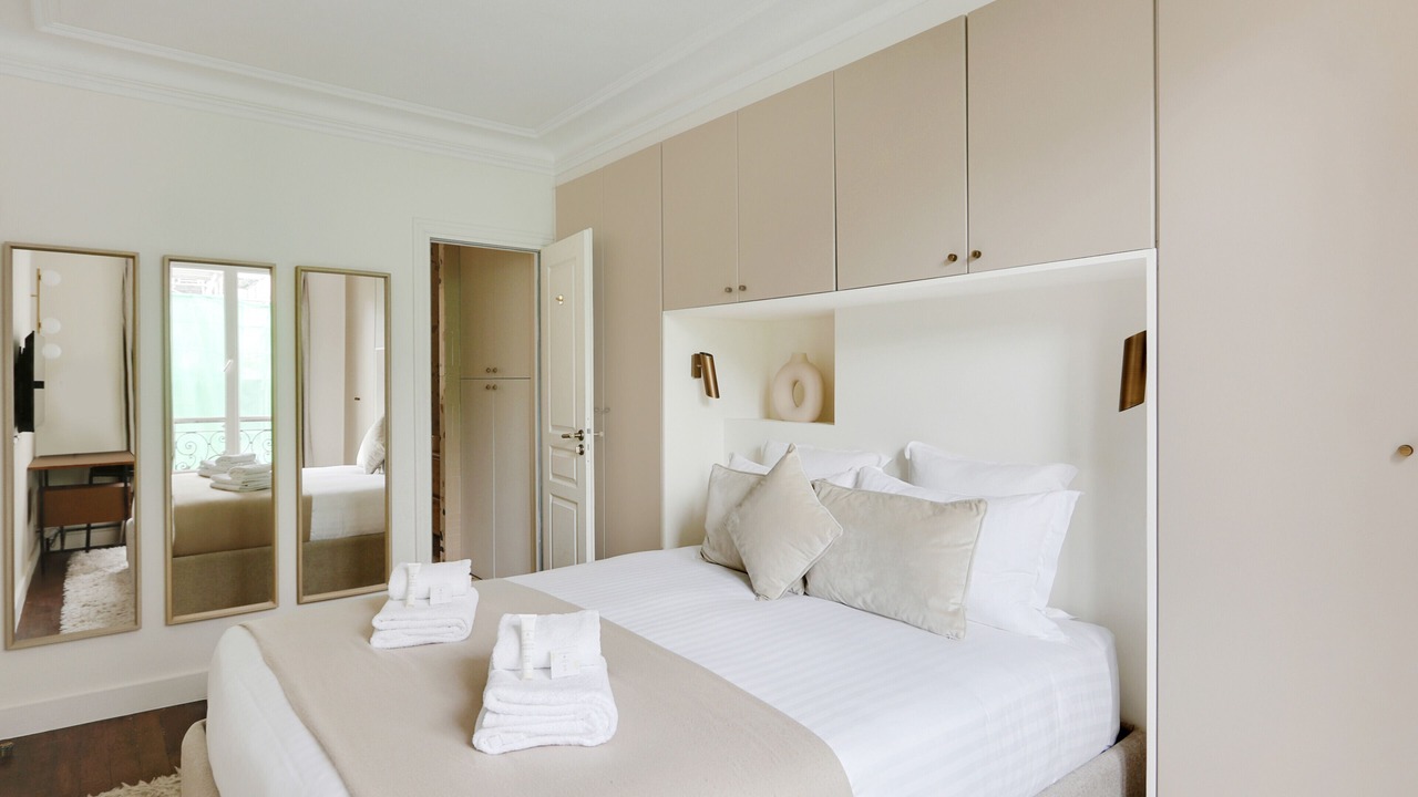 Photo of Bedroom in Notre-Dame-des-Champs