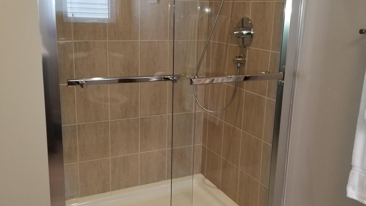 Photo of Bathroom in Port Carling
