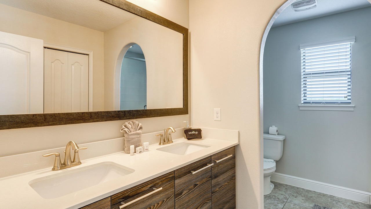 Photo of Bathroom in Haines City