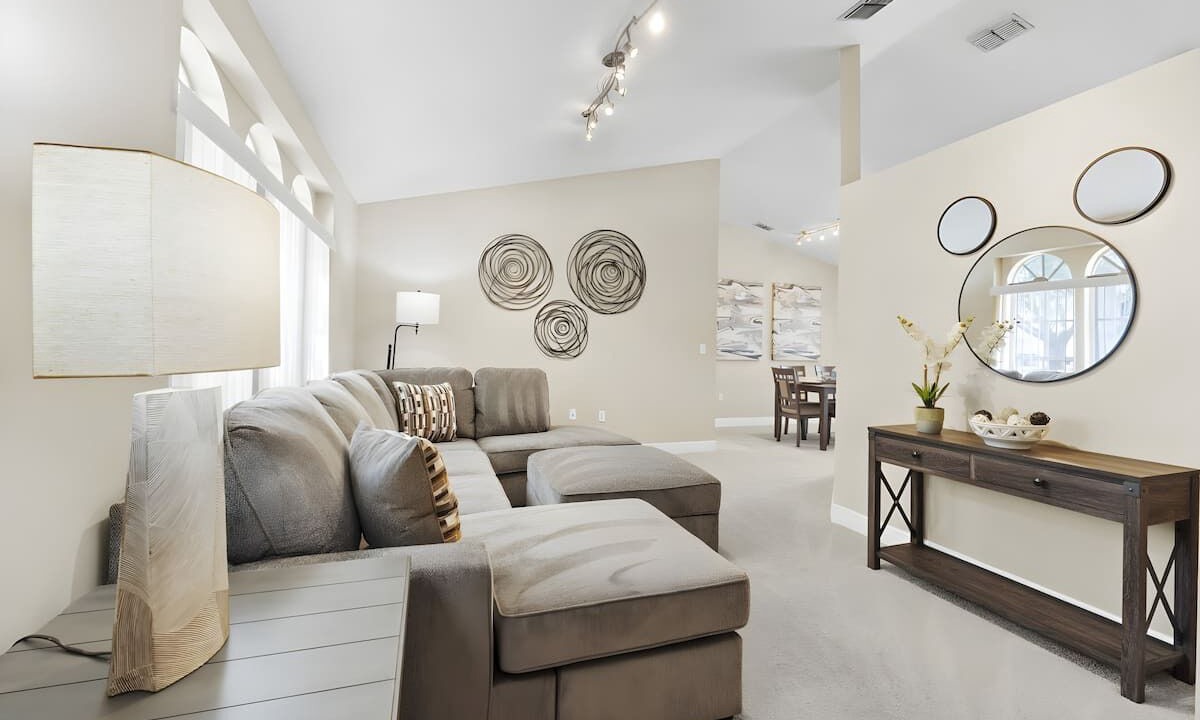 Photo of Livingroom in Briargrove