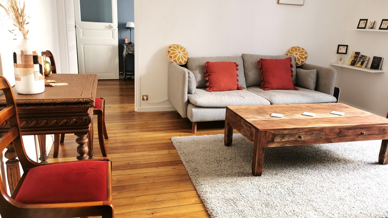 Photo of Livingroom in 19th Arrondissement