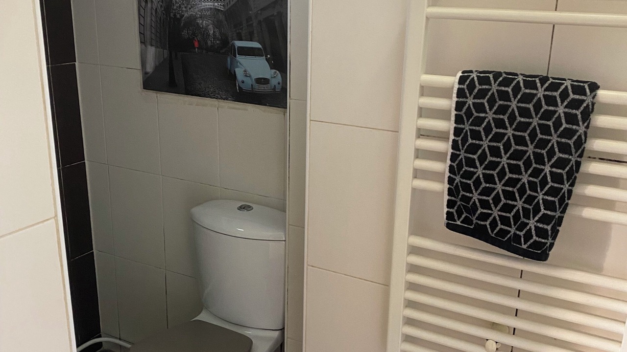 Photo of Bathroom in Aubervilliers