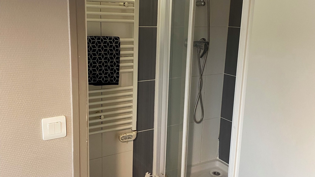 Photo of Bathroom in Aubervilliers