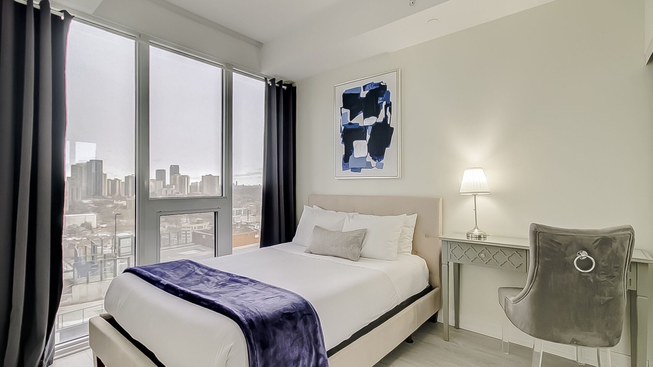 Photo of Bedroom in Garden District