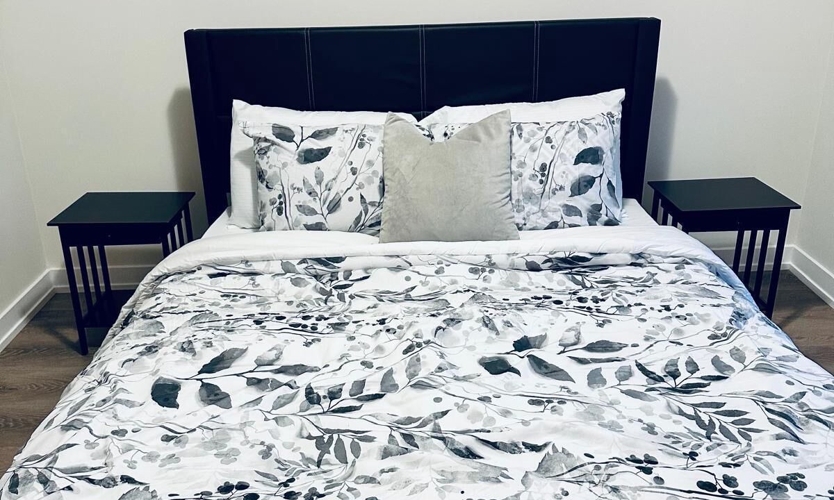 Photo of Bedroom in Oakville