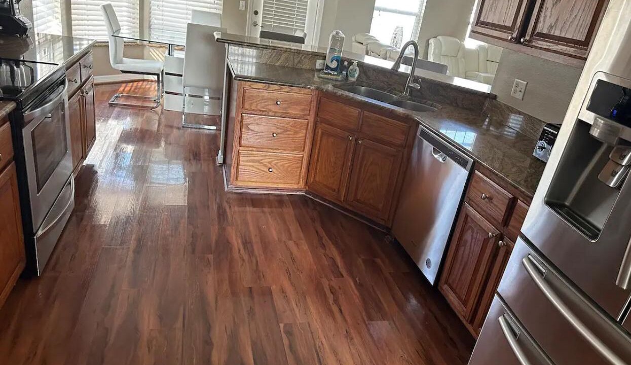 Photo of Kitchen in Lake Davenport Estates
