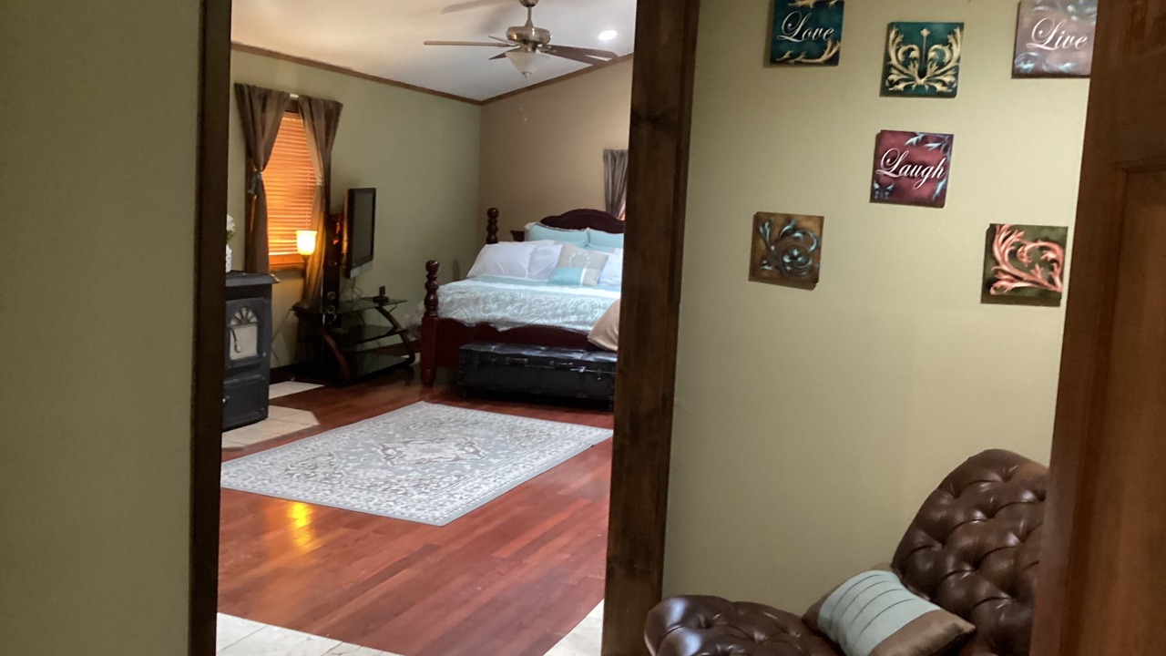 Photo of Bedroom in Laurens