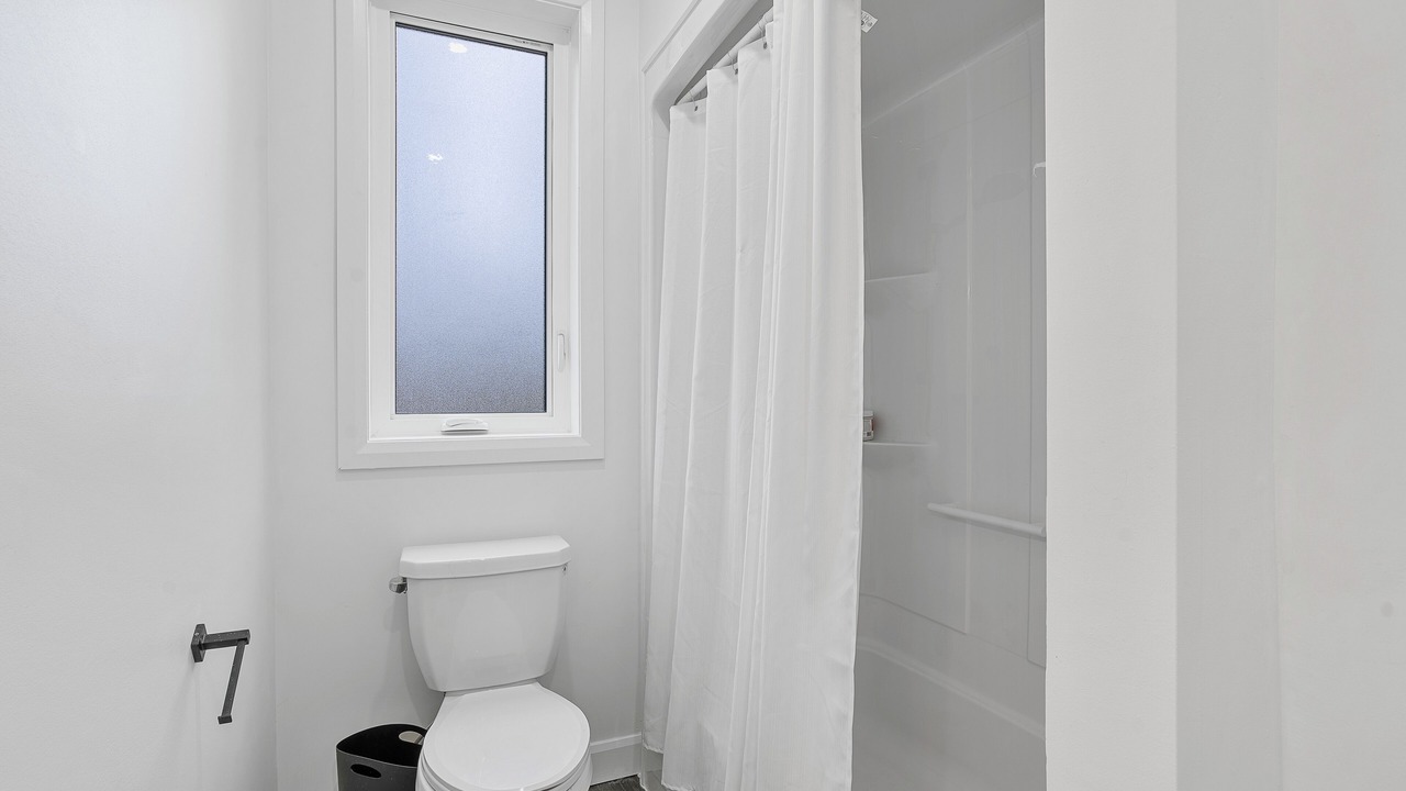 Photo of Bathroom in Highlands East