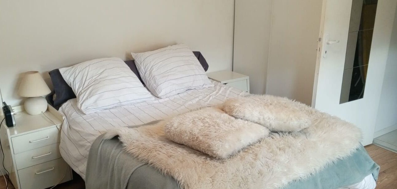 Photo of Bedroom in Villeneuve-Saint-Georges
