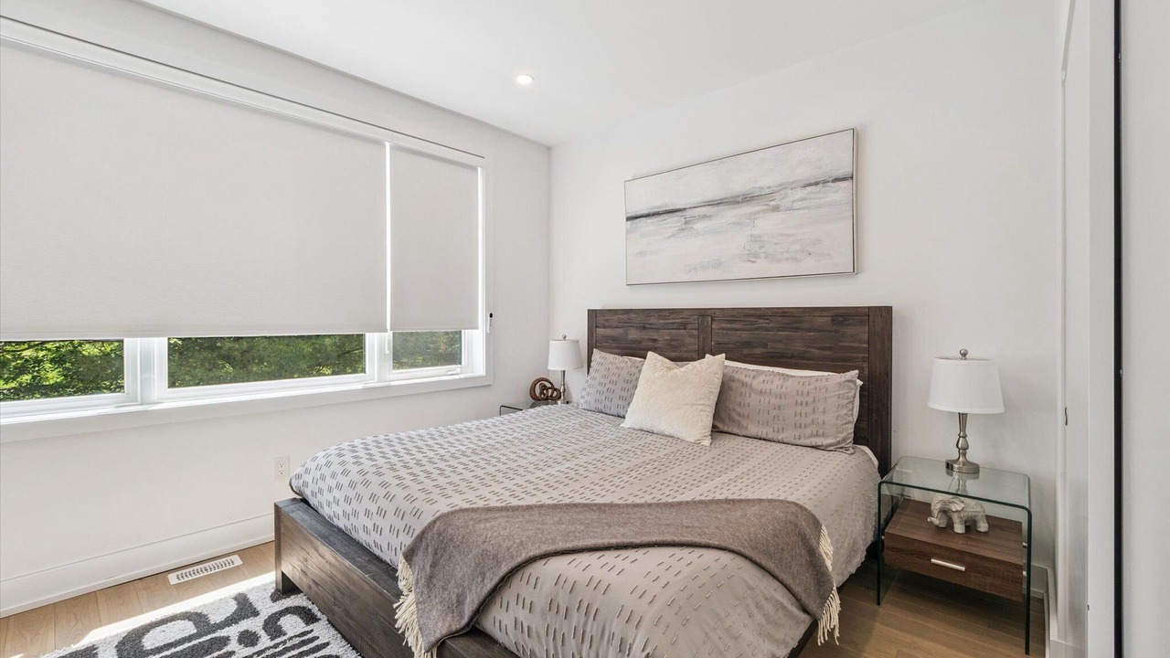 Photo of Bedroom in Gravenhurst
