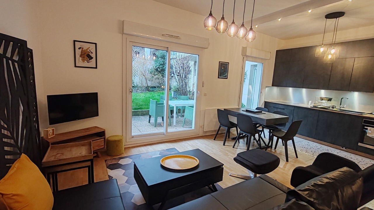 Photo of Livingroom in Faubourg de l'Arche