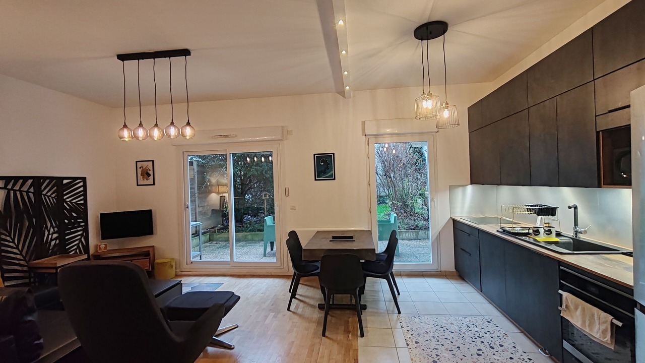 Photo of Kitchen in Faubourg de l'Arche