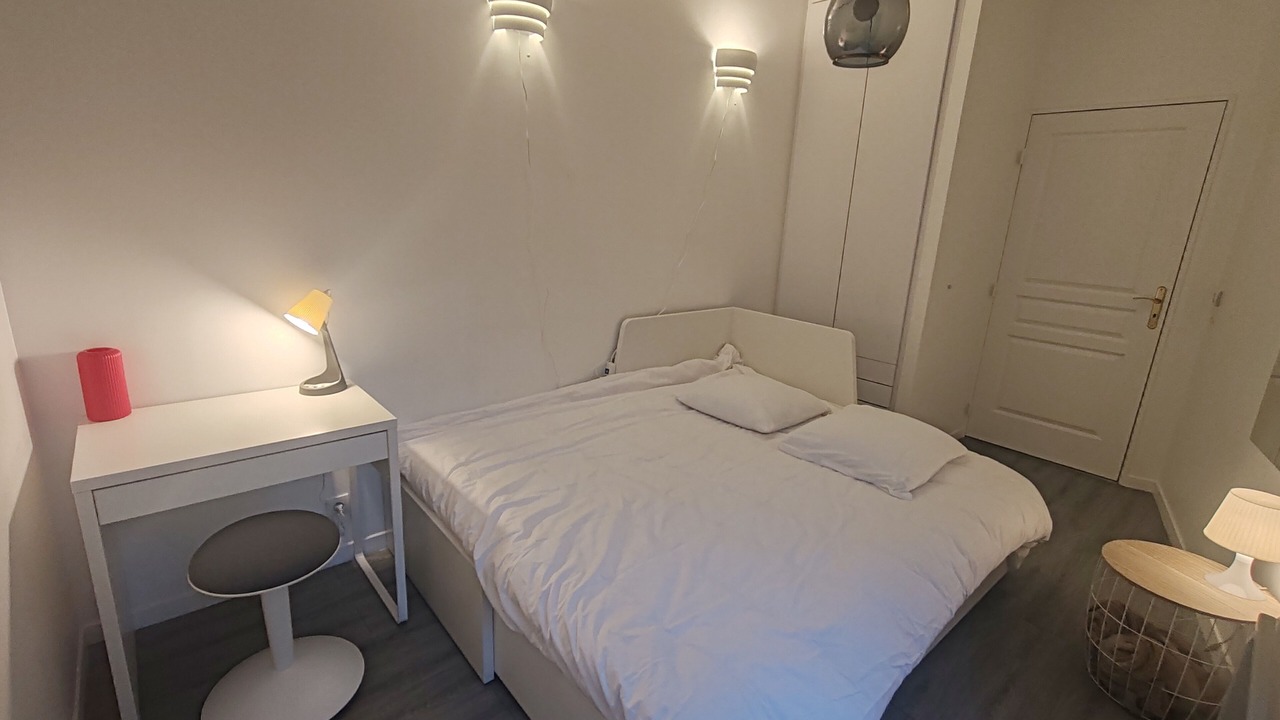 Photo of Bedroom in Faubourg de l'Arche