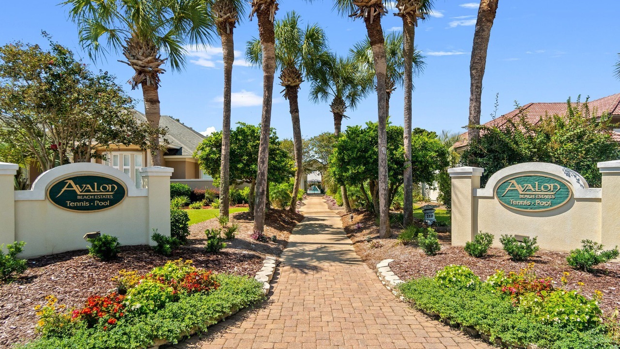 Photo of Others in Avalon Beach Estates