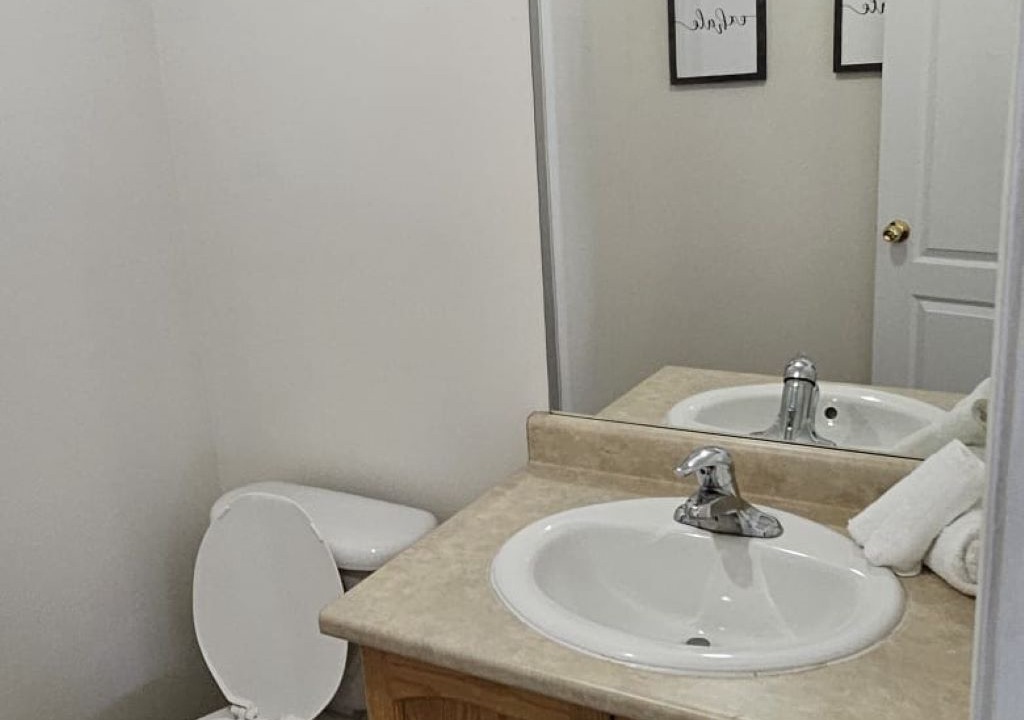 Photo of Bathroom in Hurontario