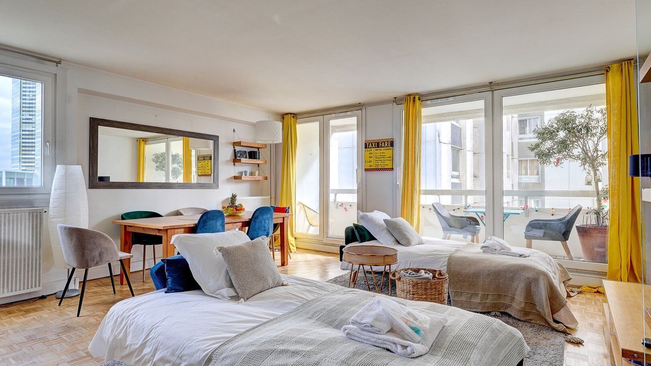 Photo of Bedroom in Puteaux