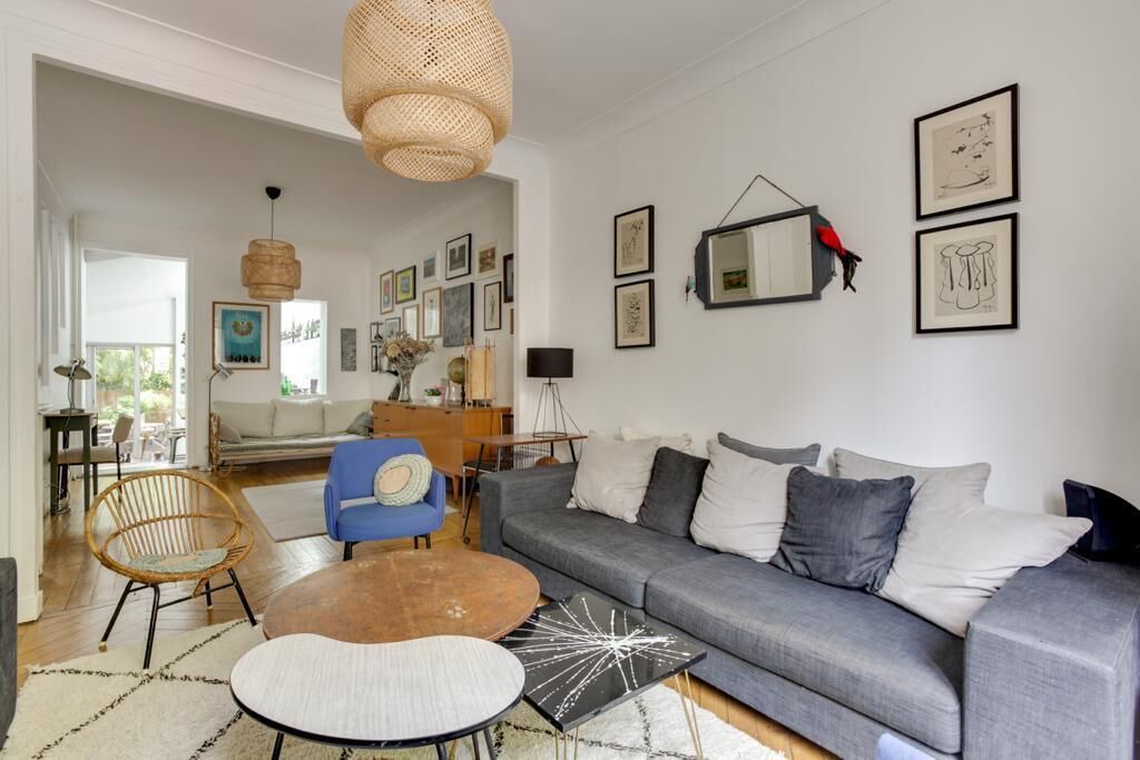 Photo of Livingroom in Suresnes
