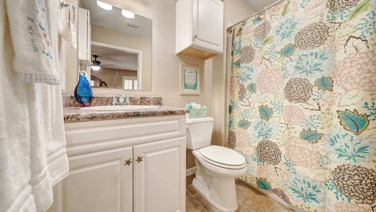 Photo of Bathroom in Holiday Beach