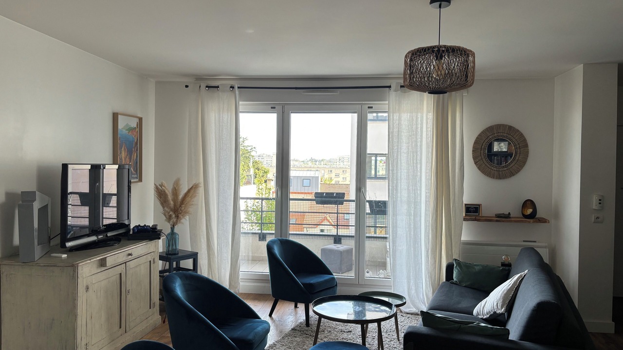 Photo of Livingroom in Suresnes