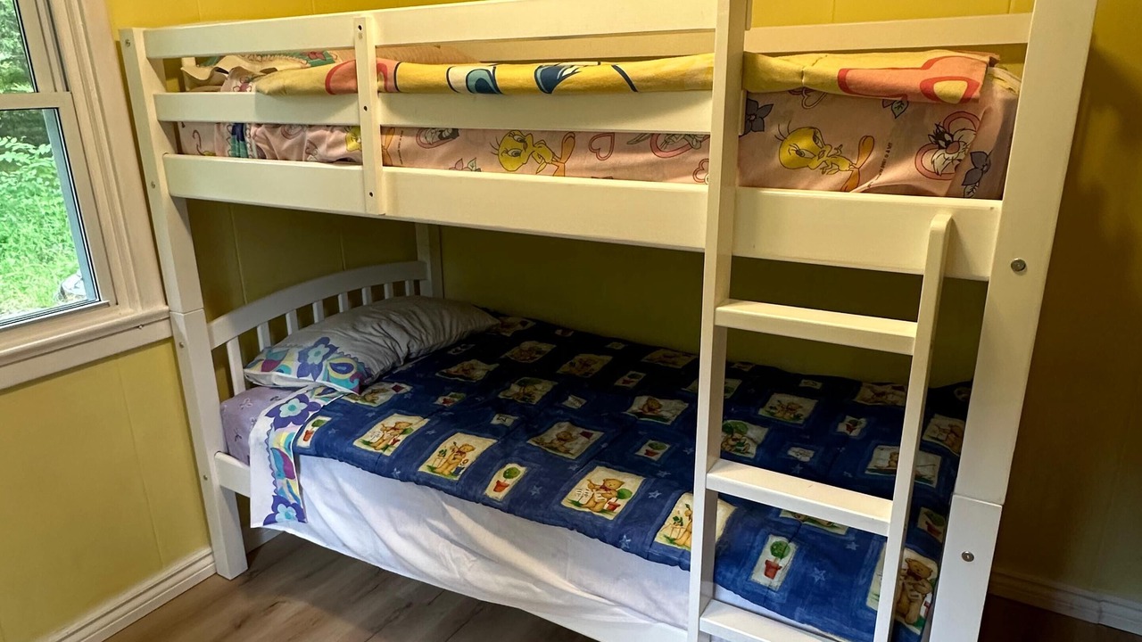 Photo of Bedroom in Muskoka Lakes