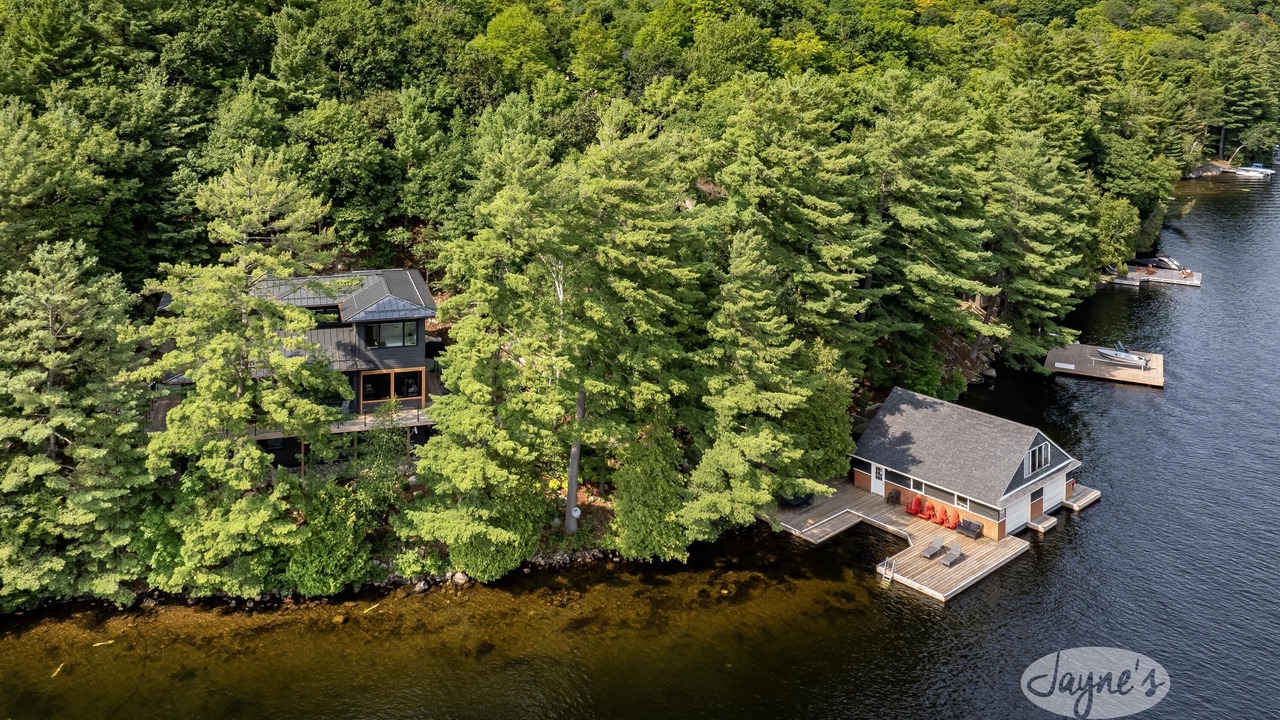 Photo of Others in Rosseau
