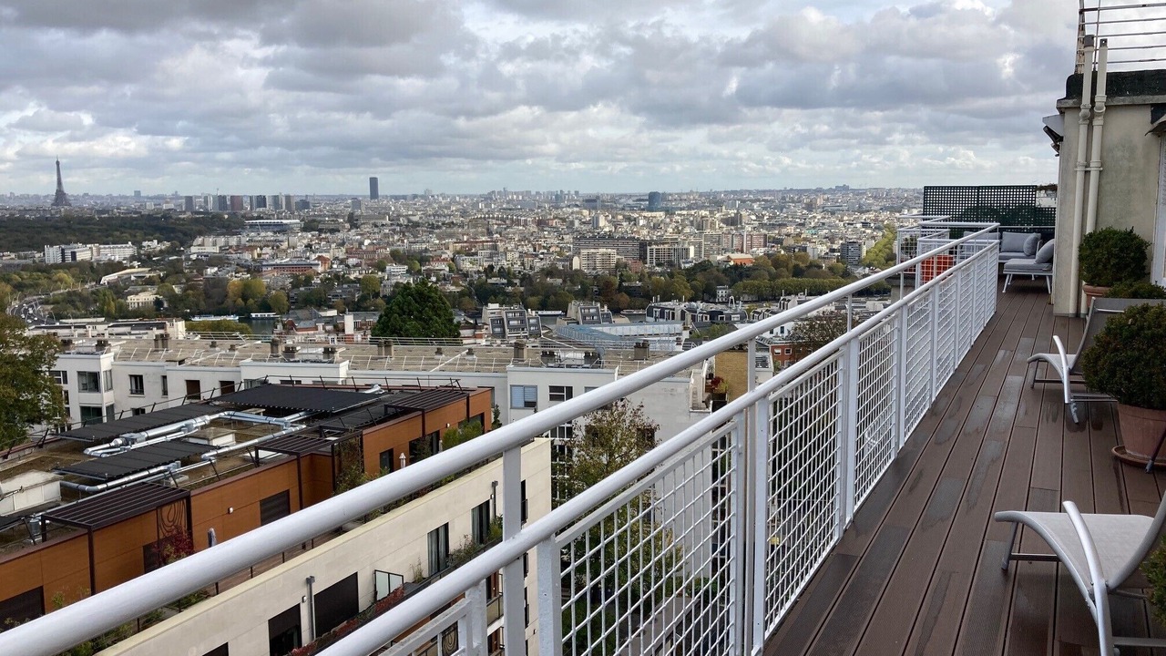 Photo of Patio Balcony in Saint-Cloud