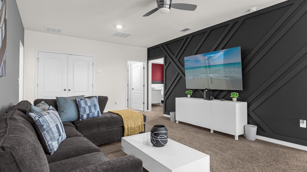 Photo of Livingroom in Sunridge Woods