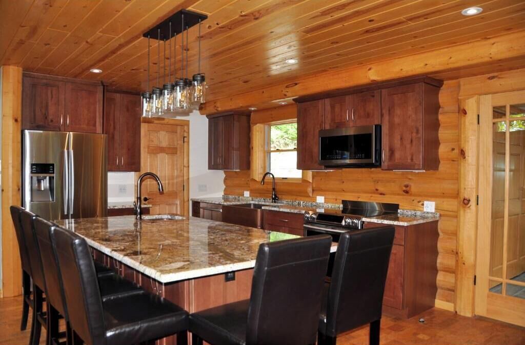 Photo of Kitchen in Georgian Bay