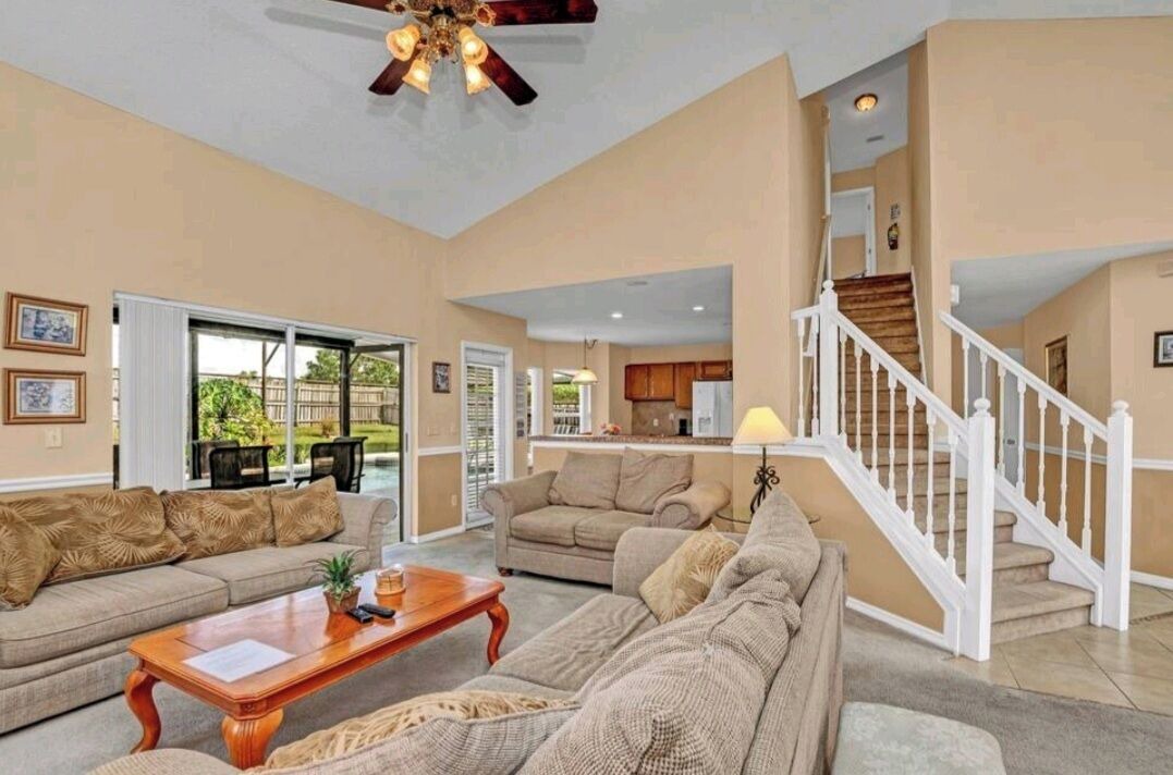 Photo of Livingroom in Lindfields