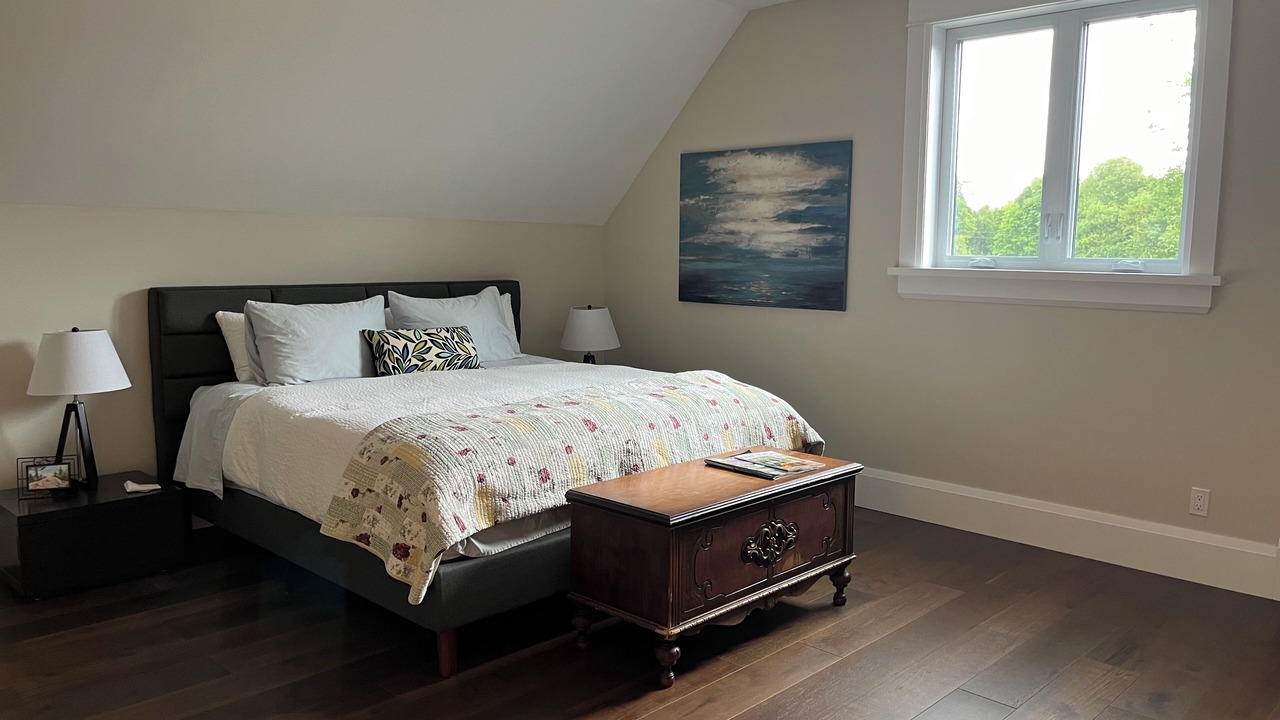 Photo of Bedroom in Georgian Bluffs