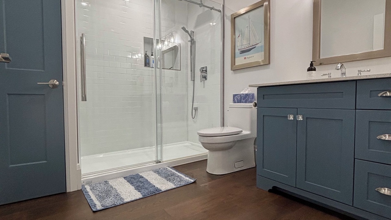 Photo of Bathroom in Georgian Bluffs