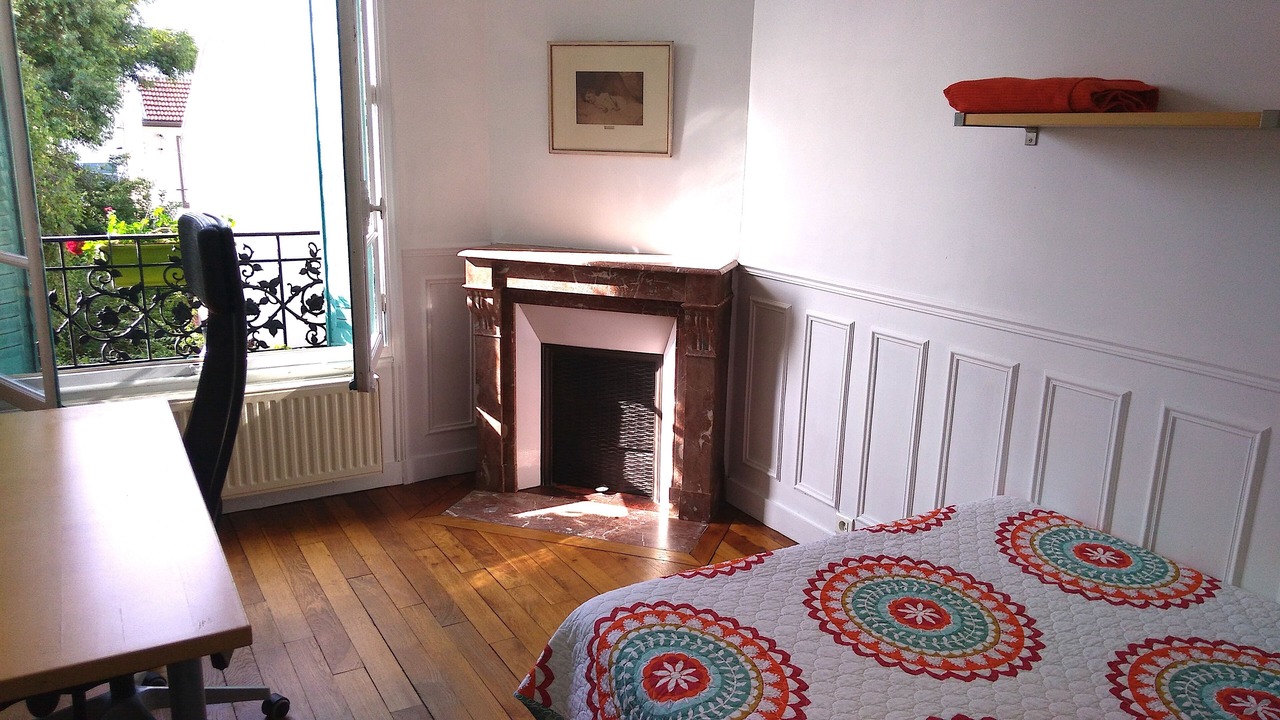 Photo of Bedroom in Les Lilas