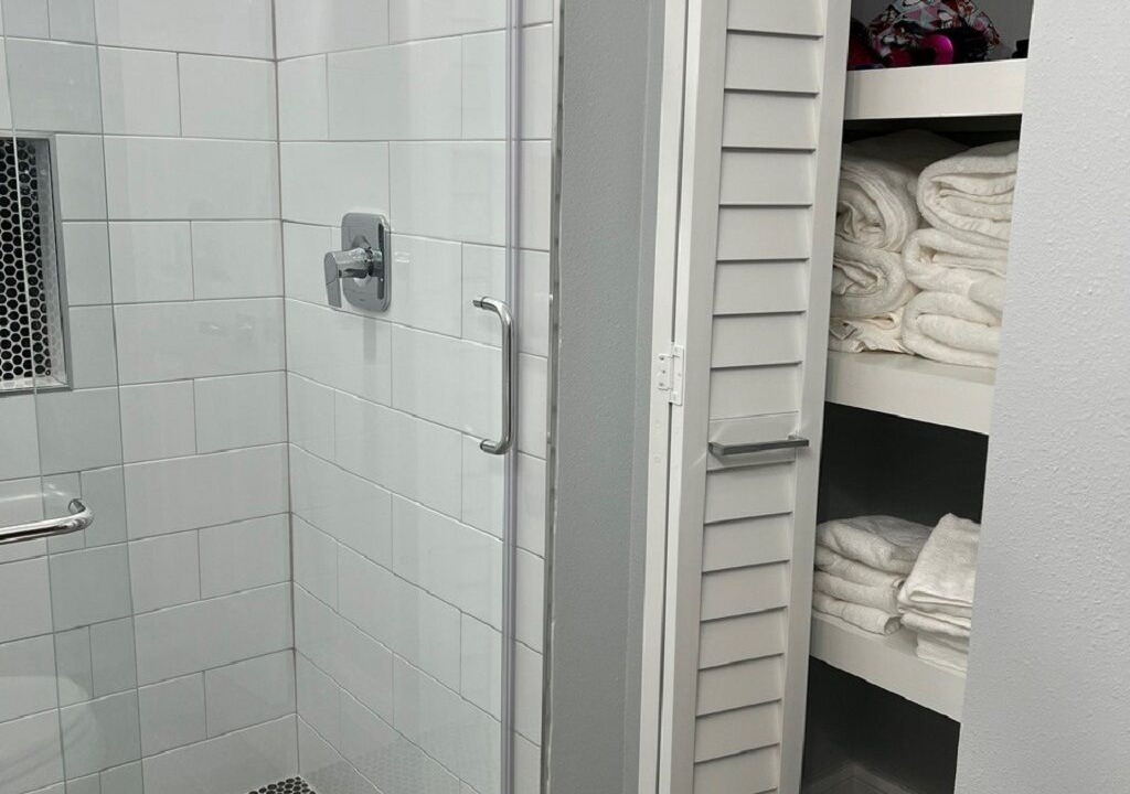 Photo of Bathroom in Park East