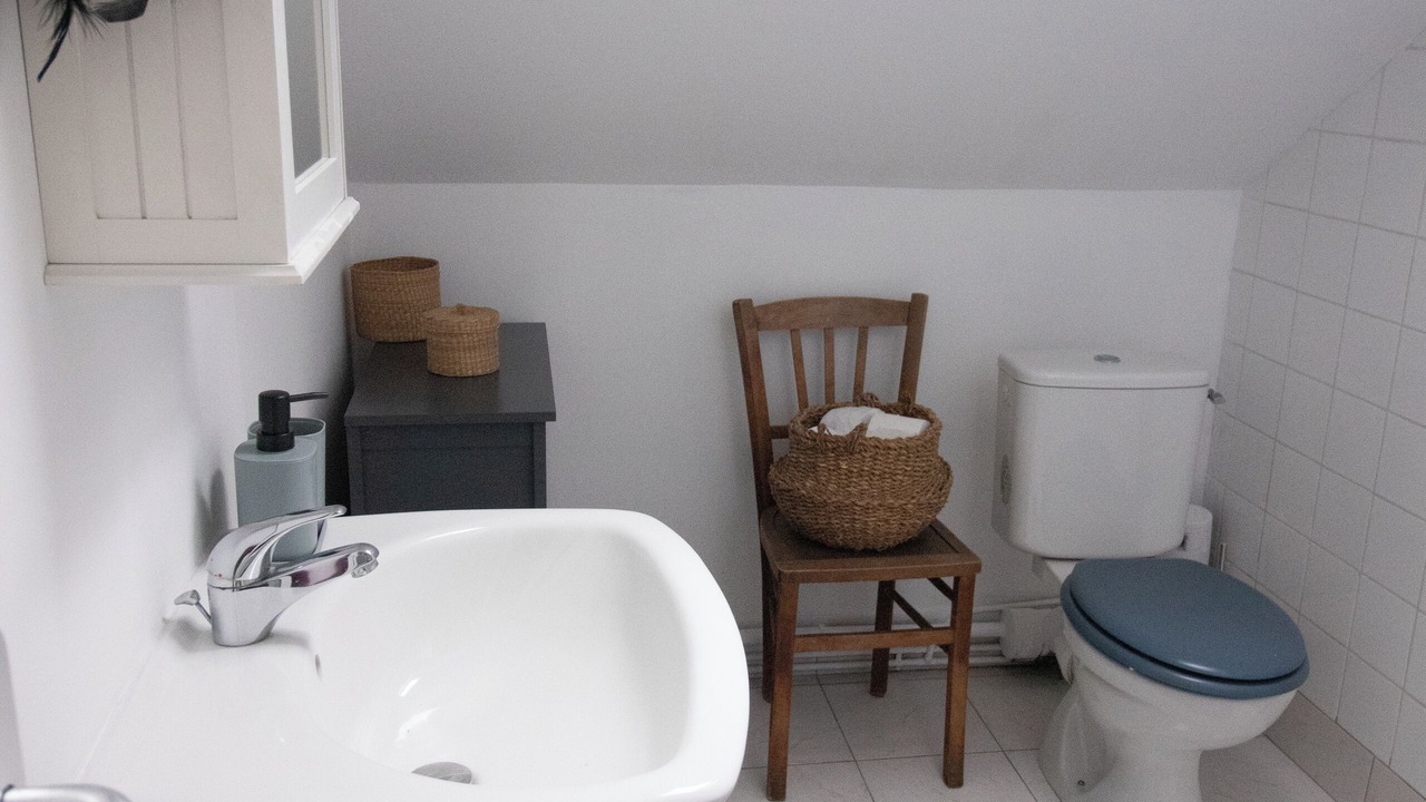 Photo of Bathroom in Abbesses