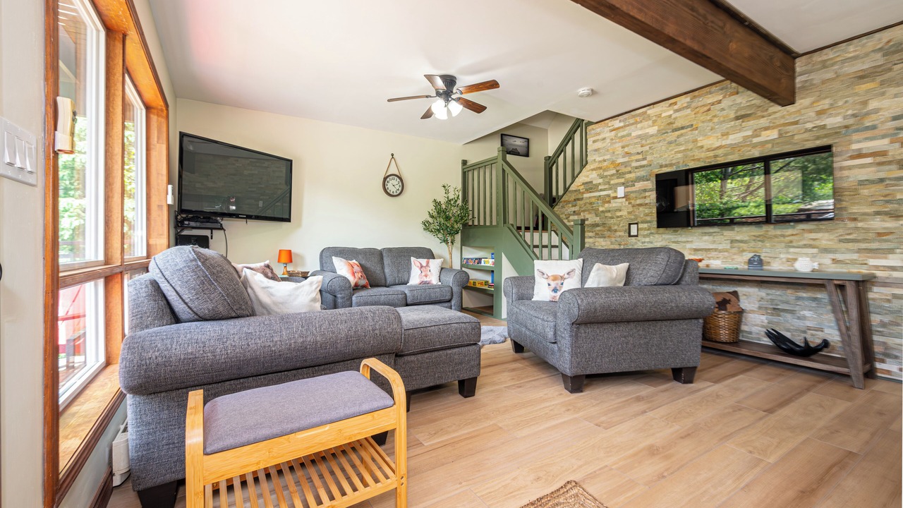 Photo of Livingroom in Kearney