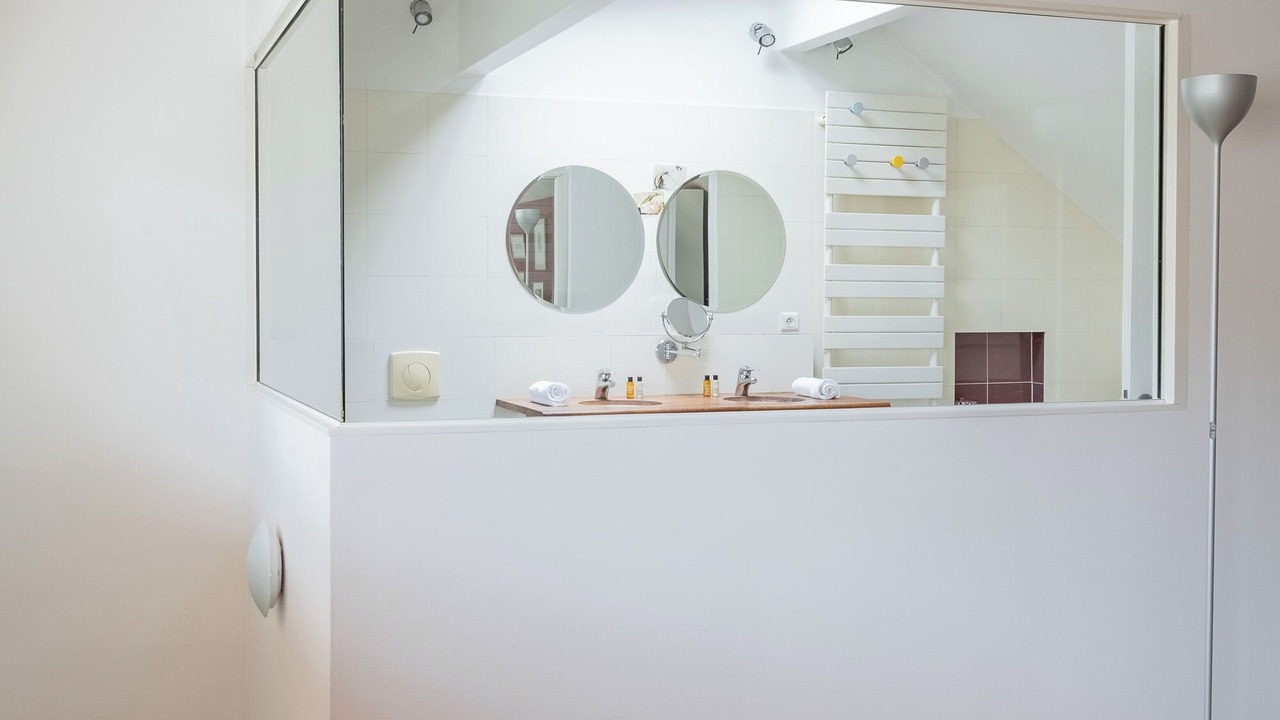 Photo of Bathroom in Charonne