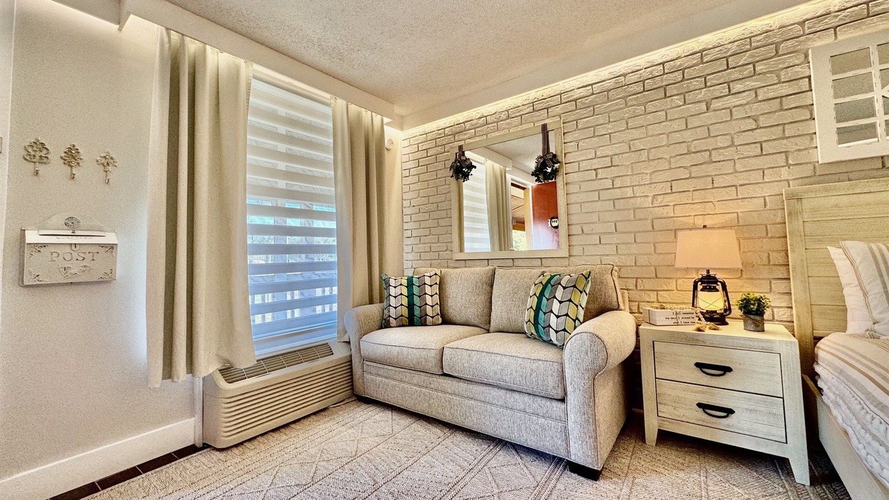 Photo of Livingroom in River Ranch