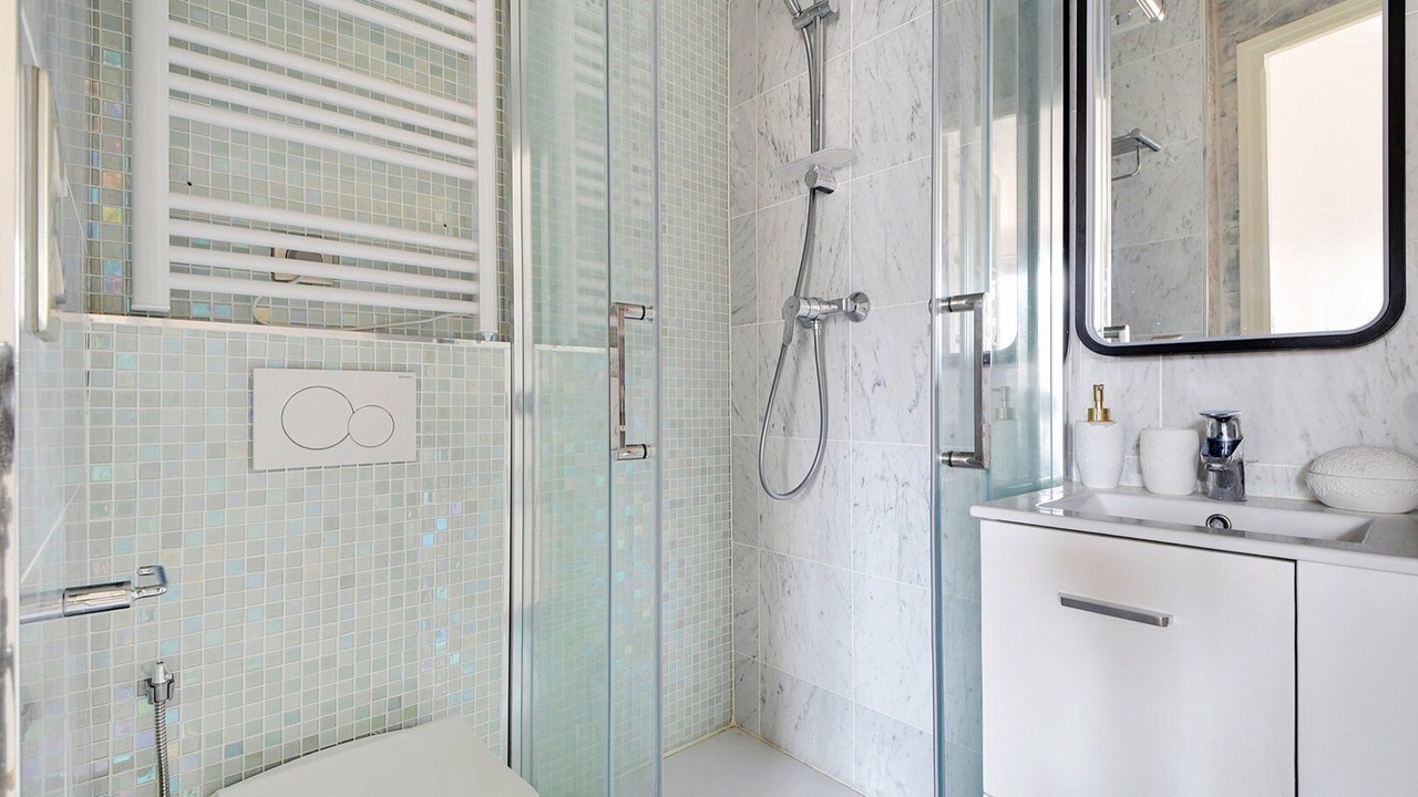 Photo of Bathroom in Passy