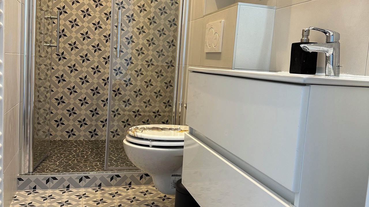 Photo of Bathroom in Villejuif